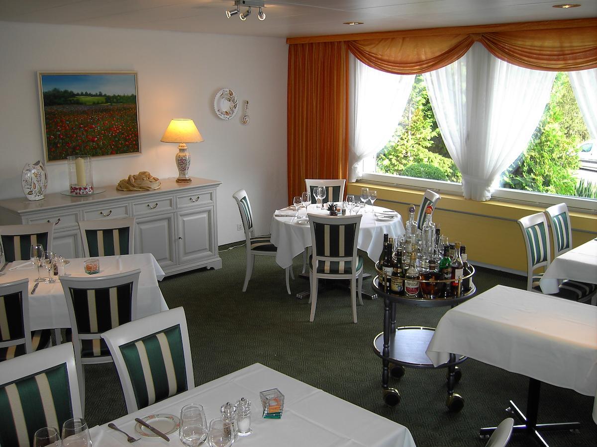 Hotel Restaurant Klosterli Pieterlen Экстерьер фото