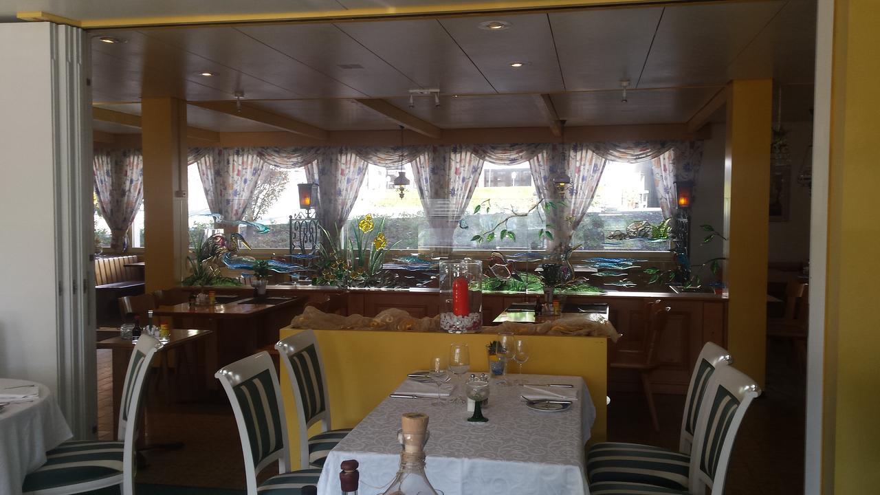 Hotel Restaurant Klosterli Pieterlen Экстерьер фото